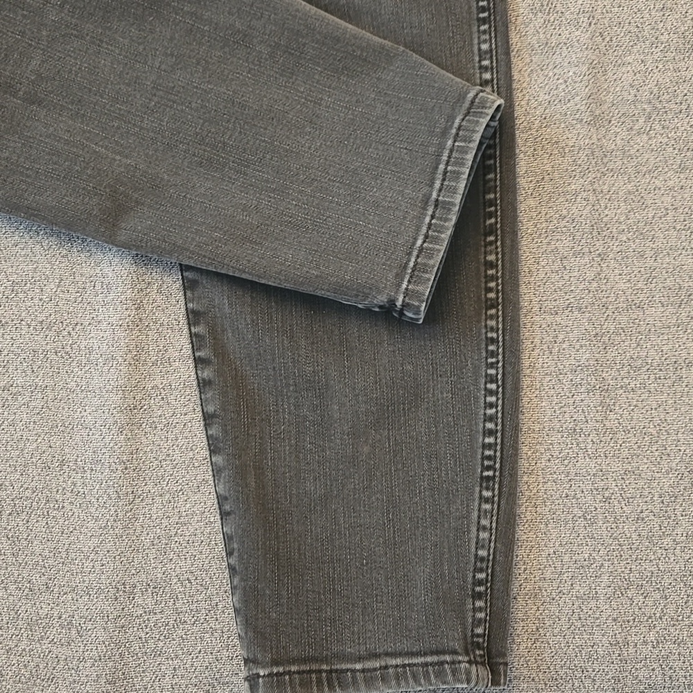 Madewell Charcoal Curvy High-Rise Skinny Jeans Size 32T - Picture 3 of 14